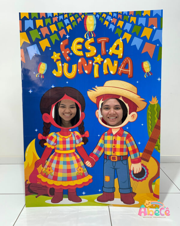 Moldura Festa Junina - Crianças